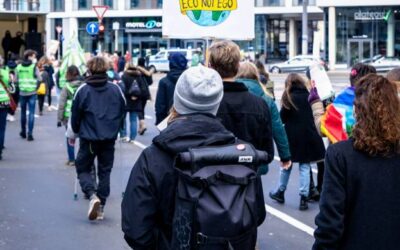 The climate emergency in 10 charts