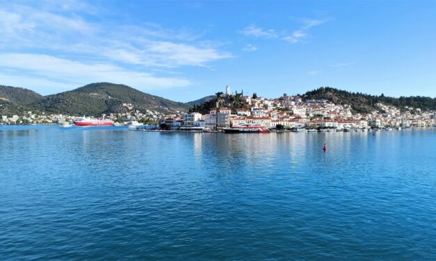 Ο Πόρος μετατρέπεται στο τρίτο πράσινο νησί της χώρας