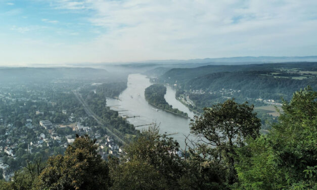 Germany uses Rhine River to provide clean heat for 40,000 homes
